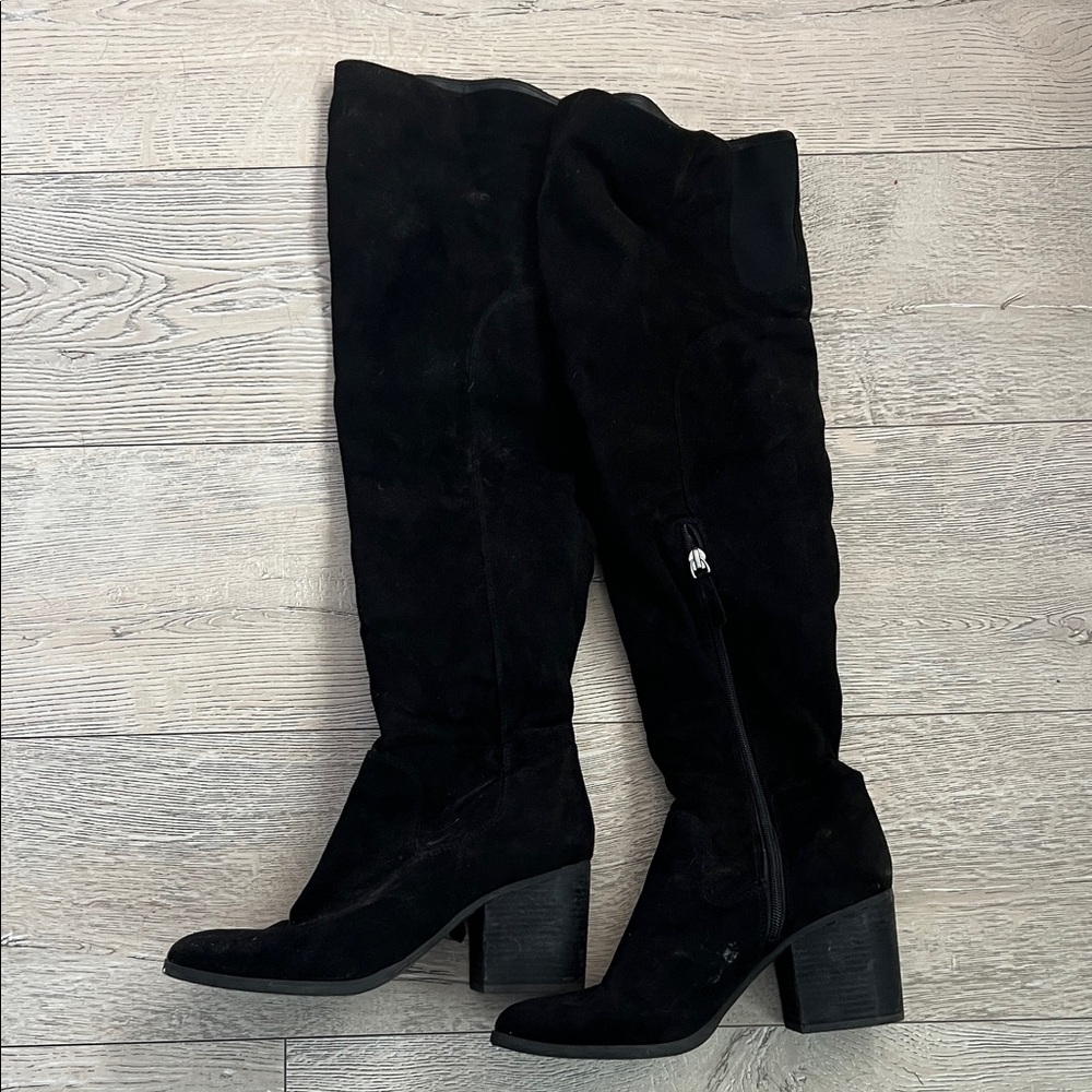 Black Suede Knee-High Boots